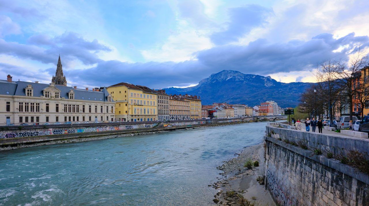 Quais de l'Isère