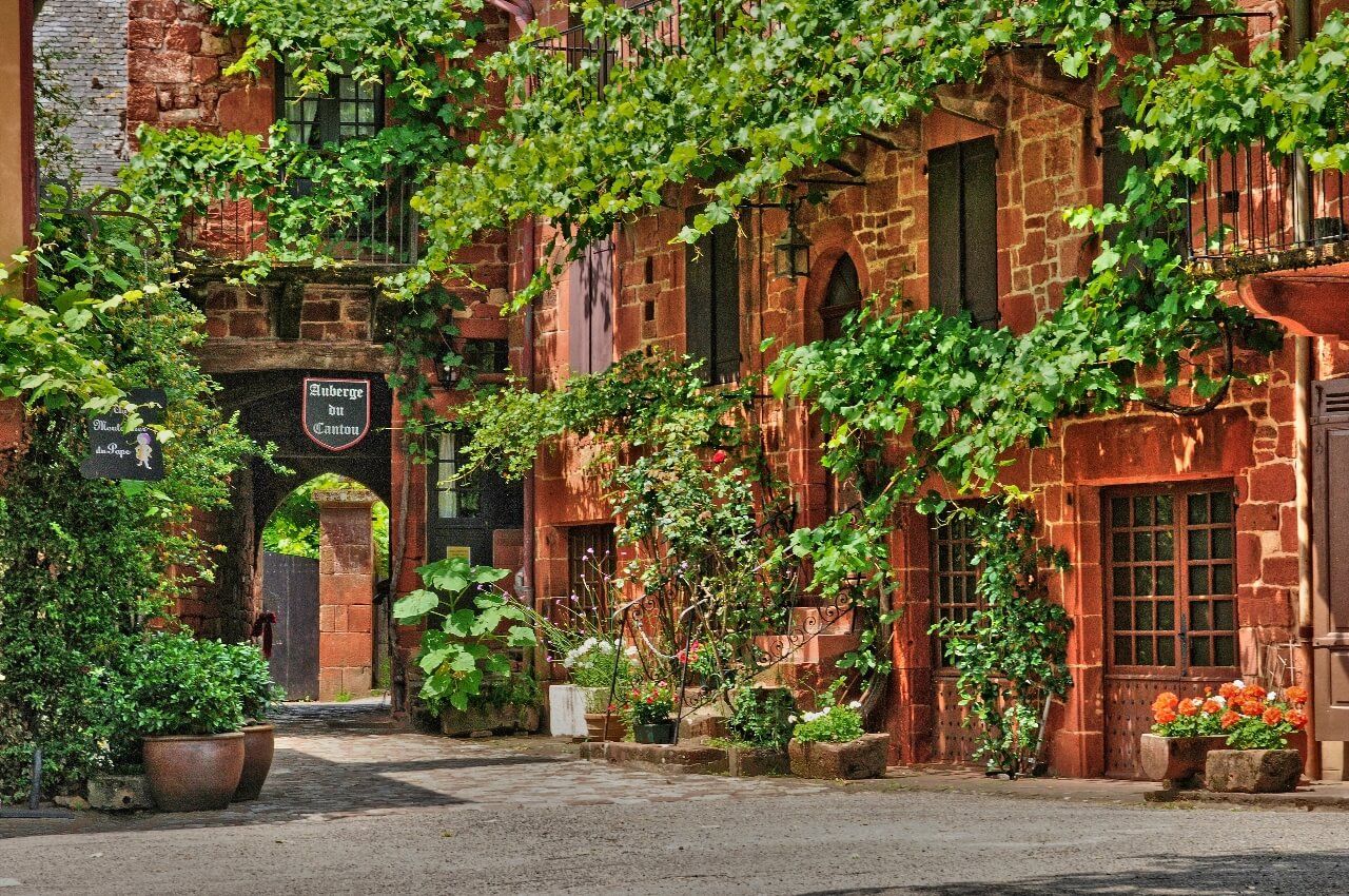 Collonges-la-Rouge
