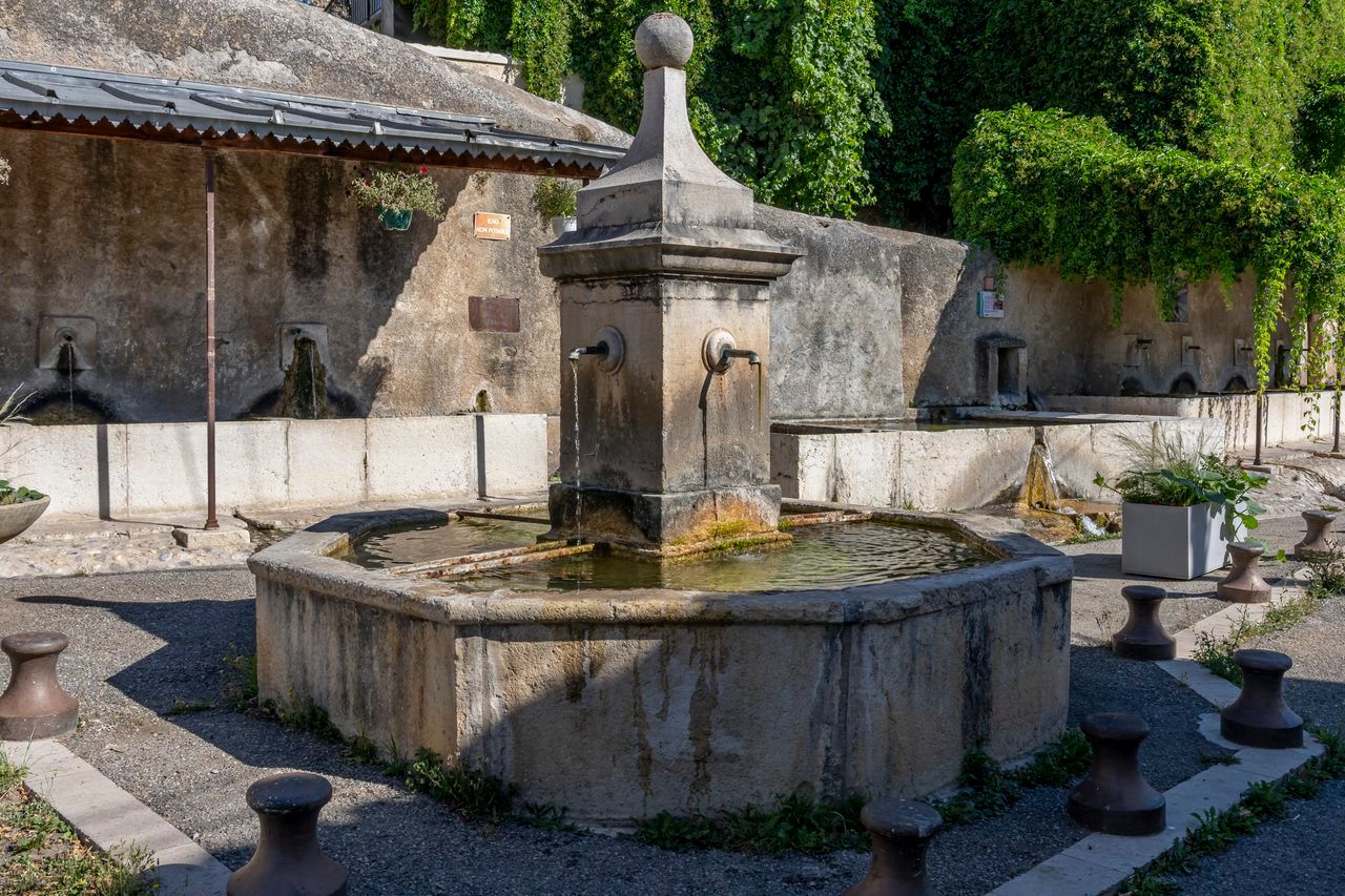 lavoir village provençal