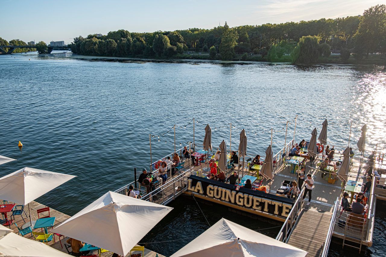 Guinguette bord de Loire