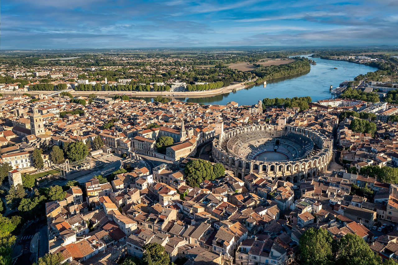Week-end à Arles : itinéraire 2 jours entre Rome antique, Van Gogh et Camargue (2026)