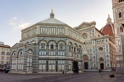 Baptistery of San Giovanni in Corte and the Palazzo dei Vescovi