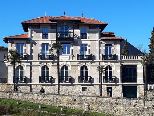 Villa Mirasol