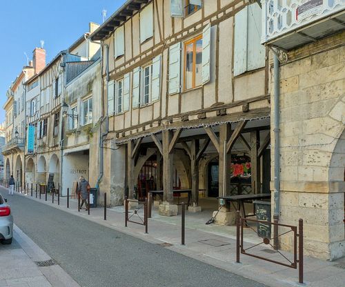 Rue des Cornières
