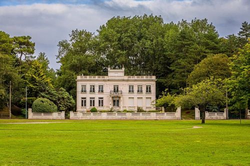 Le Petit Château