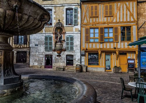 Place Saint-Nicolas