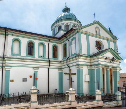 Église Santa Barbara