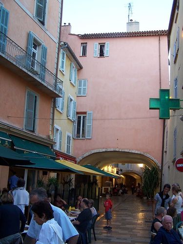 Rue des Porches