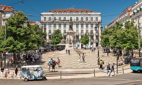 Praça Luís de Camões