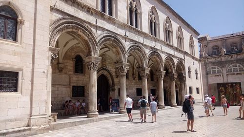 Le Palais des Recteurs