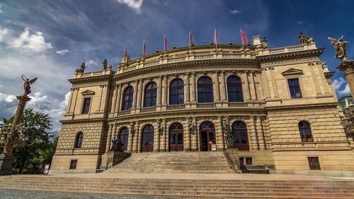 Le Rudolfinum