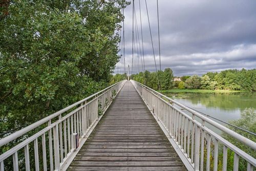 Passerelle suspendue