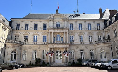 Préfecture et Salle des Thèses
