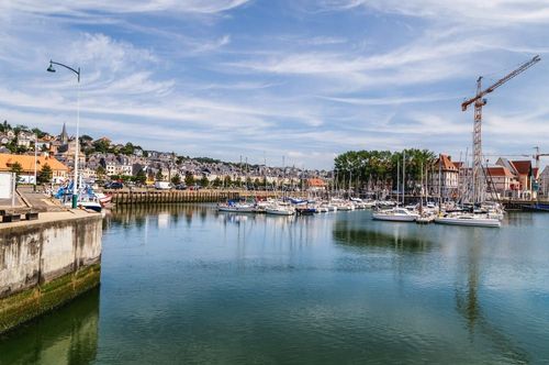La Marina
