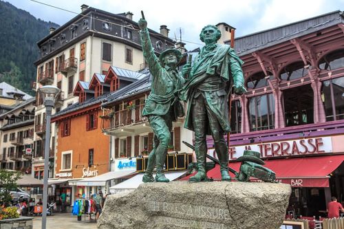Statue de Horace Bénédict de Saussure et Jacques Balmat