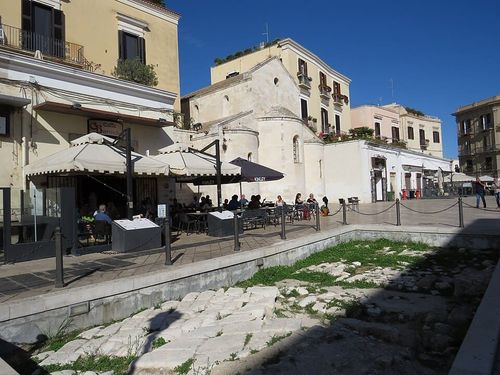 Piazza del Ferrarese