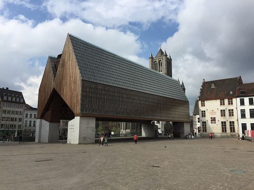 Stadshal