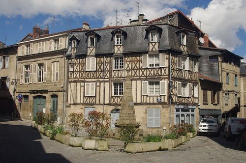 Place Denis Dussoubs