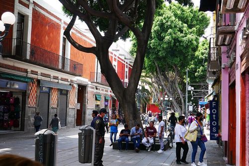 Avenida 5 de Mayo