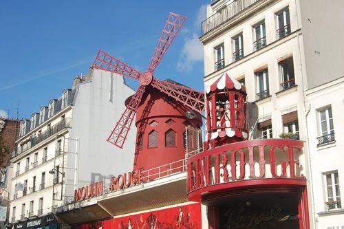 Le Moulin Rouge