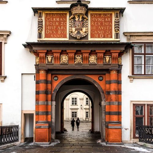 Porte des Suisses