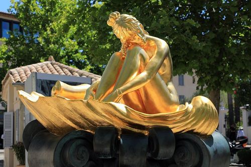 Statue Brigitte Bardot