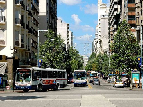 Avenue 18 de Julio