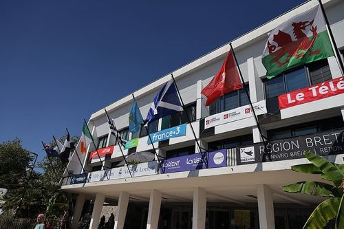 The Palais des Congrès and Breton Legends 