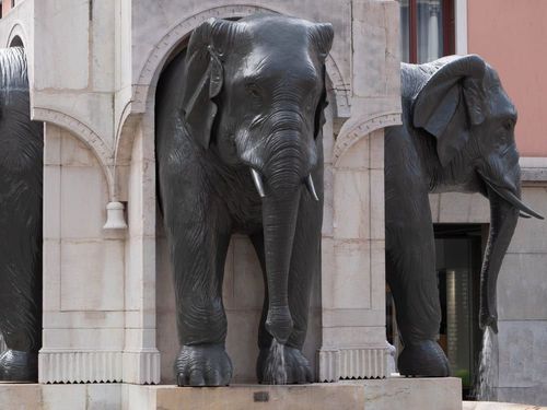 Fontaine des Éléphants