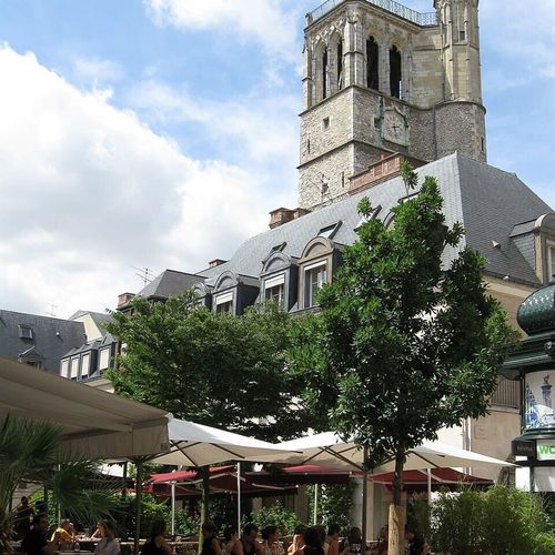 Place Louis XI