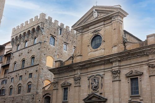 Basilique de Santa Trinita
