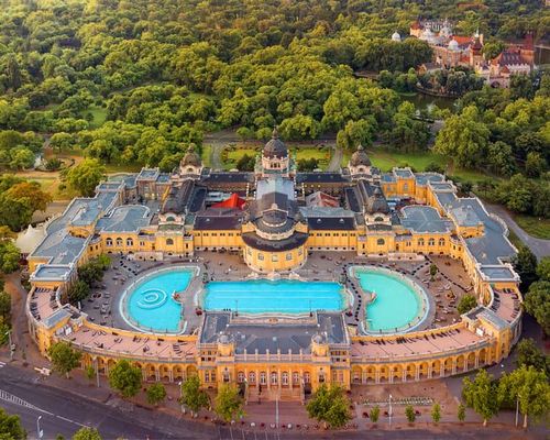 La place Széchenyi