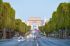 Les Champs Élysées