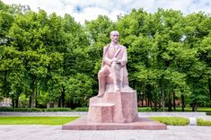 Monumento a Rainis