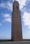 Cours Dajot y monumento naval estadounidense