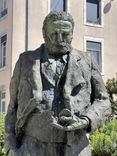 Statue of Victor Hugo
