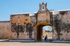 Puerta de Tierra