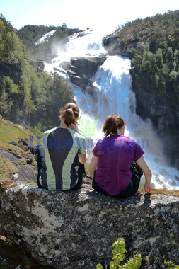 Husedalen med fire fantastiske tett etter kvarandre