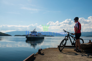 Hardangerfjord Sightseeing og sykkel i Hardanger