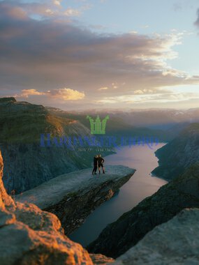 Sommertur Trolltunga