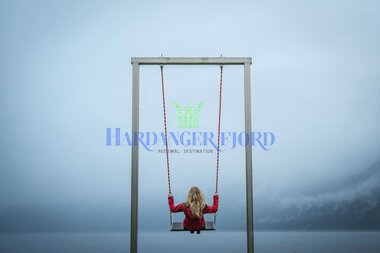 Huska i Ostangen park i Eidfjord