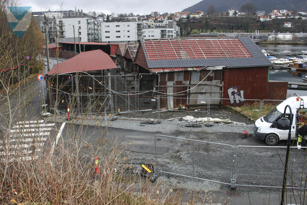 Linje 2 - Fløen haldeplass
