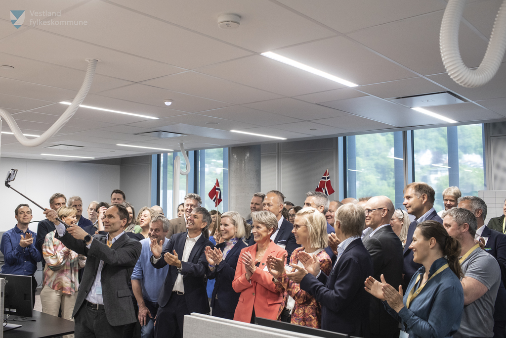 Kontraktssignering - Prosjektering av Bybanen til Åsane