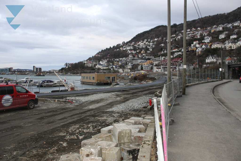 Linje 2 - Fløen haldeplass