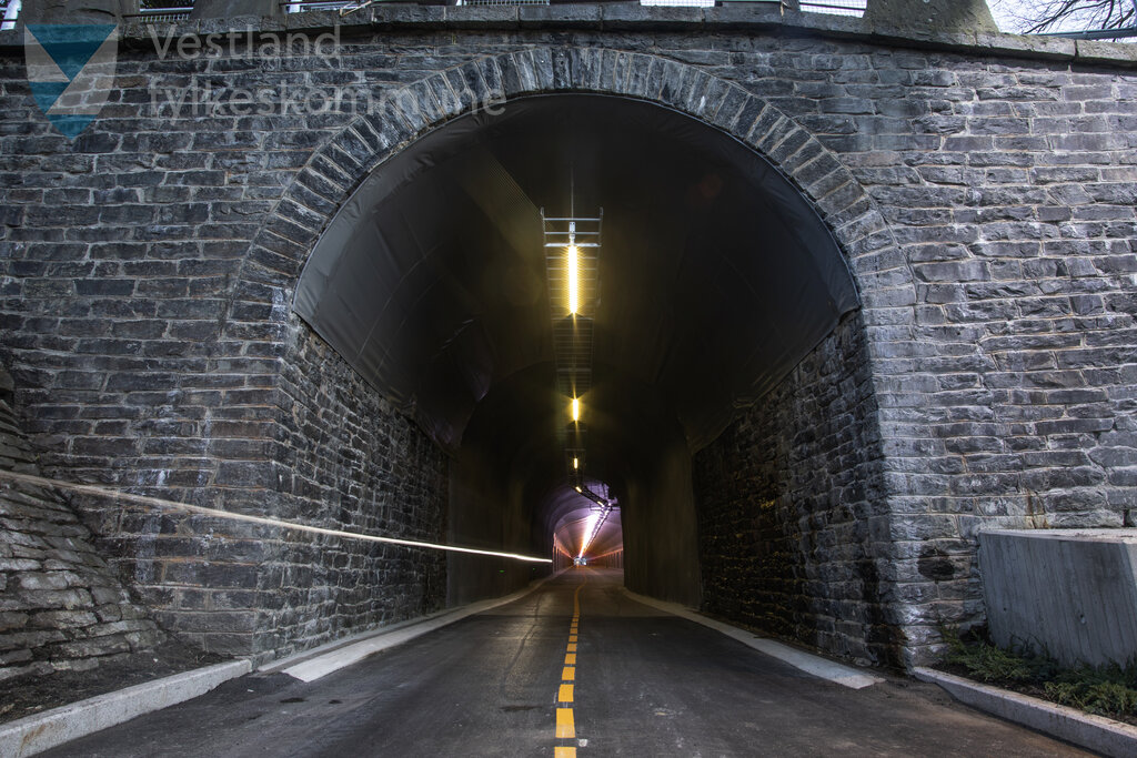 Kronstadtunnelen åpna