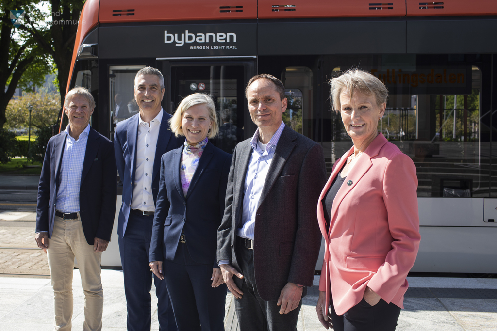 Kontraktssignering - Prosjektering av Bybanen til Åsane