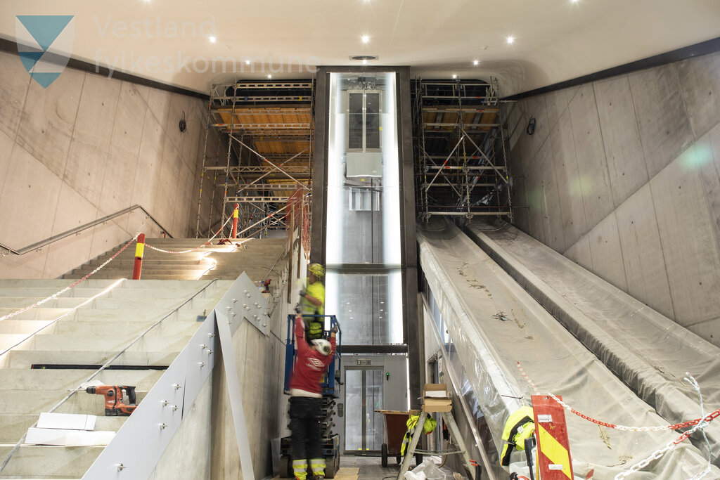Haukeland Sjukehus Haldeplass - Inngang Nord (Haraldsplass) 
