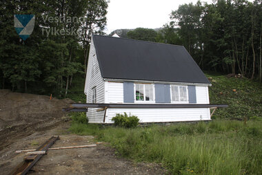 Linje 2 - Fløen haldeplass