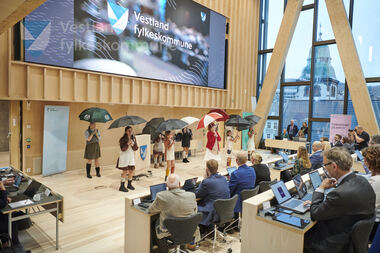 Kulturinnslag under det konstituerande fylkestingsmøte 17. og 18. oktober 2023.