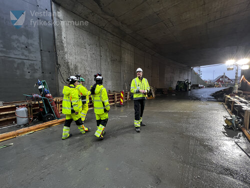 Linje 2 - Fløen haldeplass